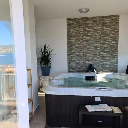 Luxury Silva With Sea View * Okrug Gornji