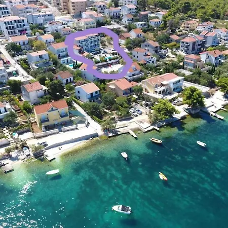 Luxury Silva With Sea View Aparthotel