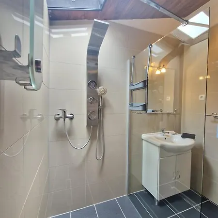 Luxury Silva With Sea View