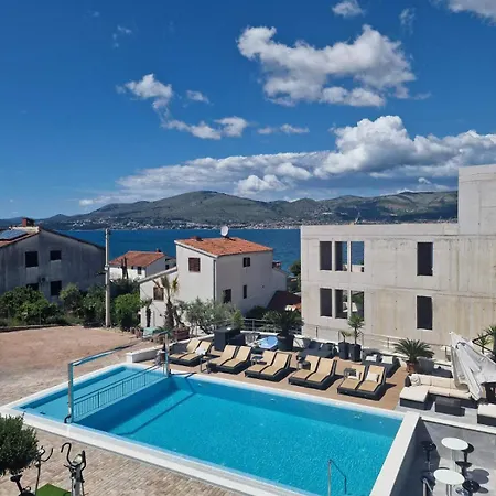 Luxury Silva With Sea View * Okrug Gornji