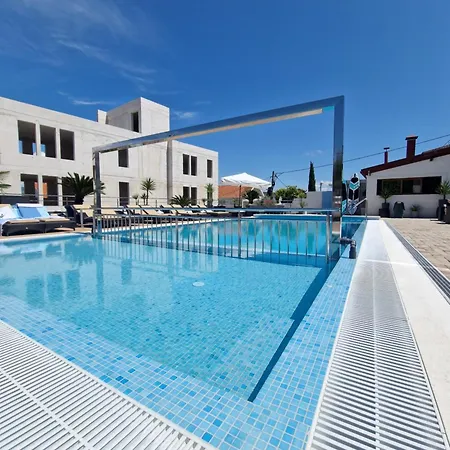 Luxury Silva With Sea View