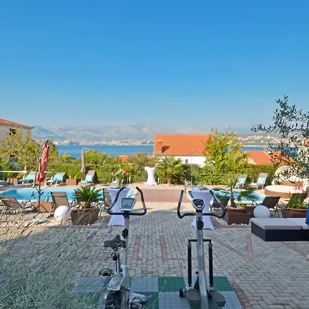 Luxury Silva With Sea View Aparthotel